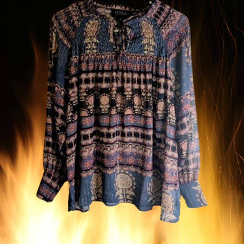 RD + Koko medium long sleeve polyester blend lightweight woman's blouse.